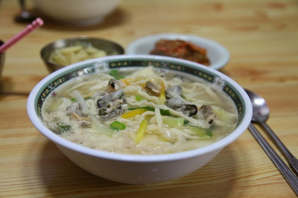 noodles, noodle, korean food, clam kalguksu, seafood kalguksu, market, market food, flour food, food, noodles, noodles, noodles, noodles, noodles, noodle, noodle, noodle, noodle, korean food