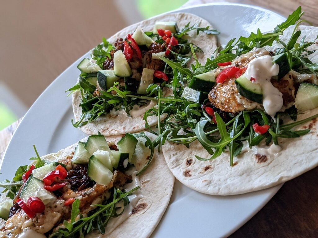 tortilla, food, dish, rucola, halloumi, cucumber, wrap, snack, meal, salad, organic, chili, hallumi, vegetable, delicious, healthy, closeup, tortilla, tortilla, halloumi, halloumi, halloumi, halloumi, halloumi