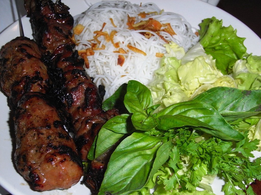 How to Make Authentic Bun Cha at Home