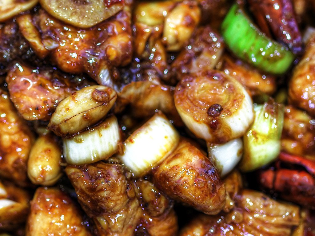 How to Make Spicy Kung Pao Chicken: 5 Recipes