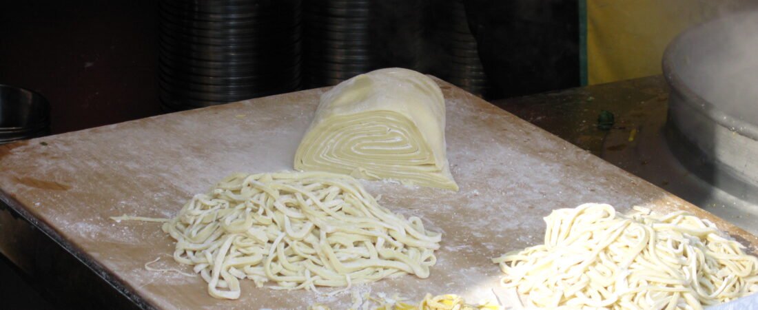 How to Make Authentic Kalguksu: A Step-by-Step Guide for Beginners